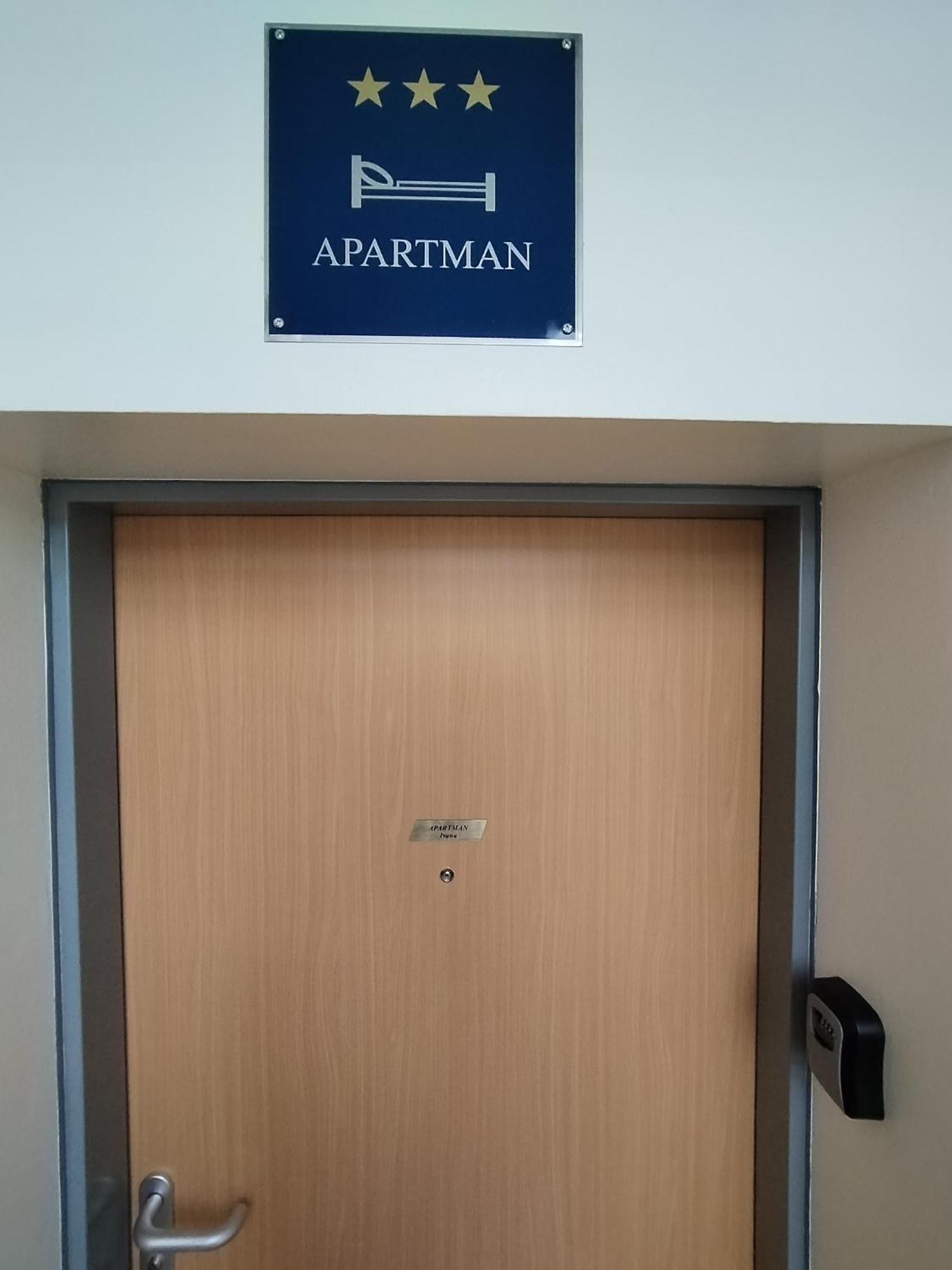 Apartman Ivana Zagreb Exterior foto